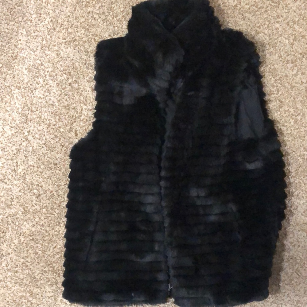 Gallery faux fur reversible vest/ perfect condition size small